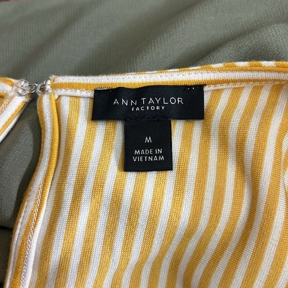 Ann Taylor Factory Bias Hem Tank Marigold Stripes Medium - Picture 5 of 9